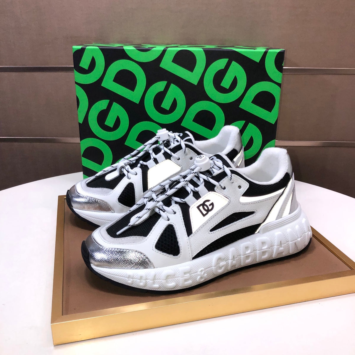Dolce & Gabbana DG Low-Top Sneakers in Calfskin