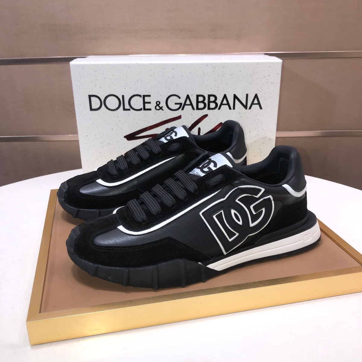 Dolce & Gabbana DG Low-Top Sneakers in Calfskin