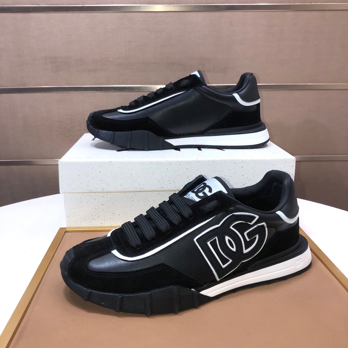 Dolce & Gabbana DG Low-Top Sneakers in Calfskin