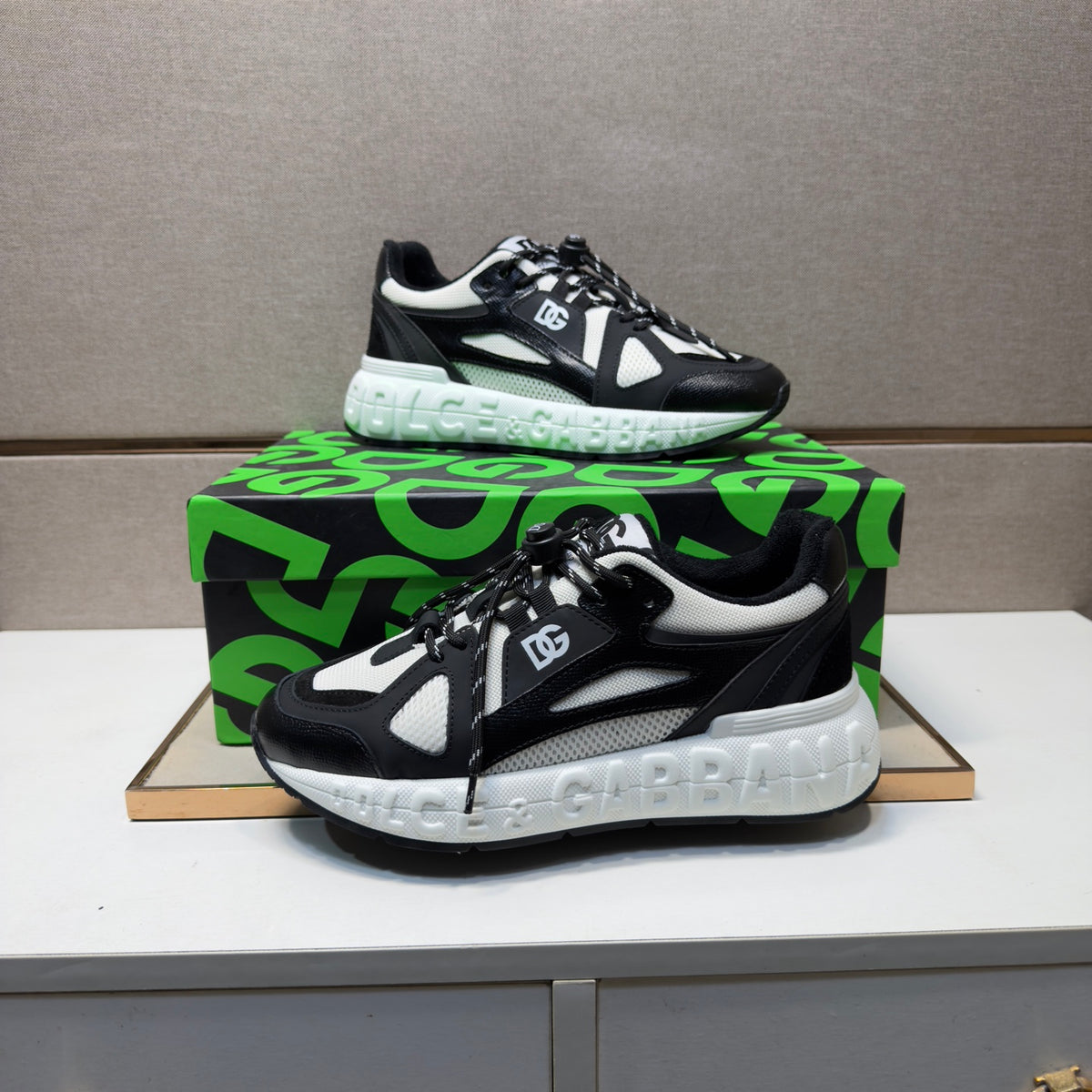 Dolce & Gabbana DG Men's Multi-Material Casual Sneakers 4 Colors