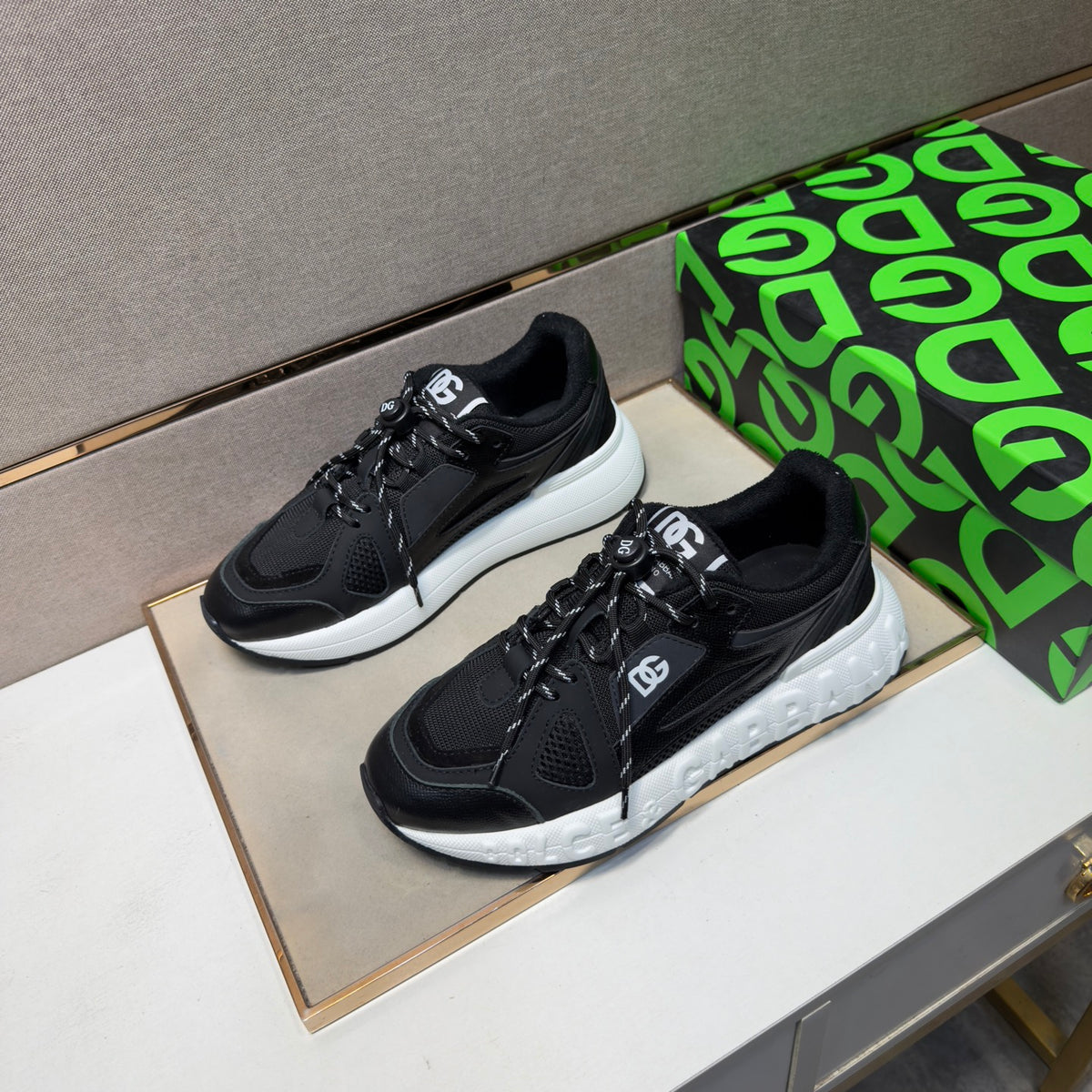 Dolce & Gabbana DG Men's Multi-Material Casual Sneakers 4 Colors