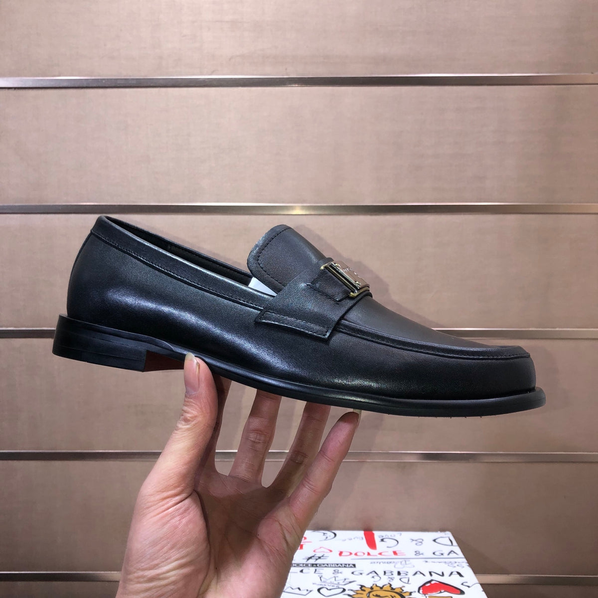 Dolce & Gabbana DG Men's Italian Calfskin Dress Shoes