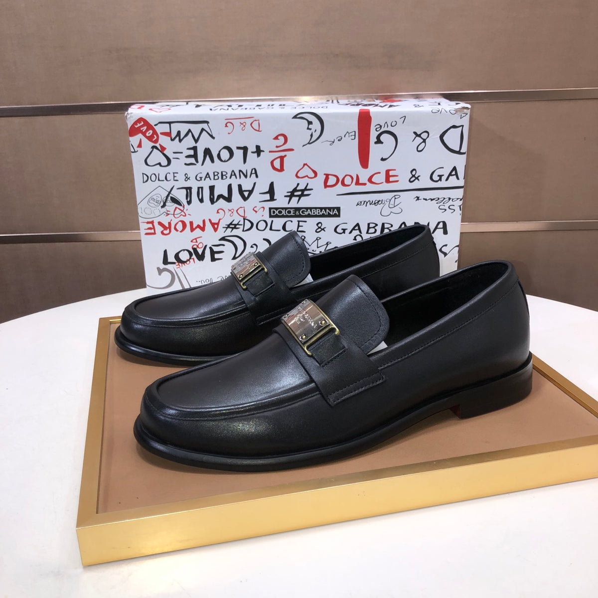 Dolce & Gabbana DG Men's Italian Calfskin Dress Shoes