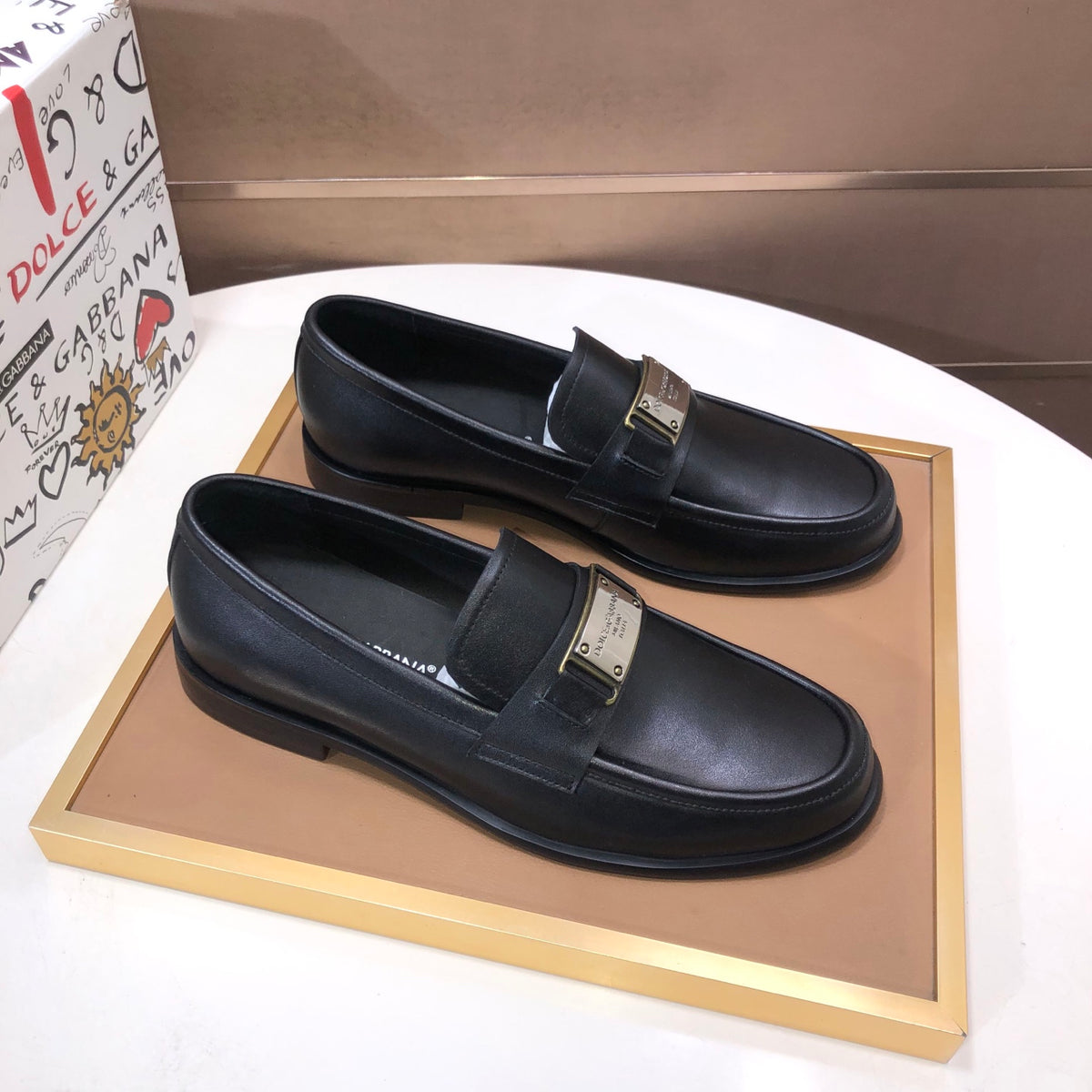 Dolce & Gabbana DG Men's Italian Calfskin Dress Shoes