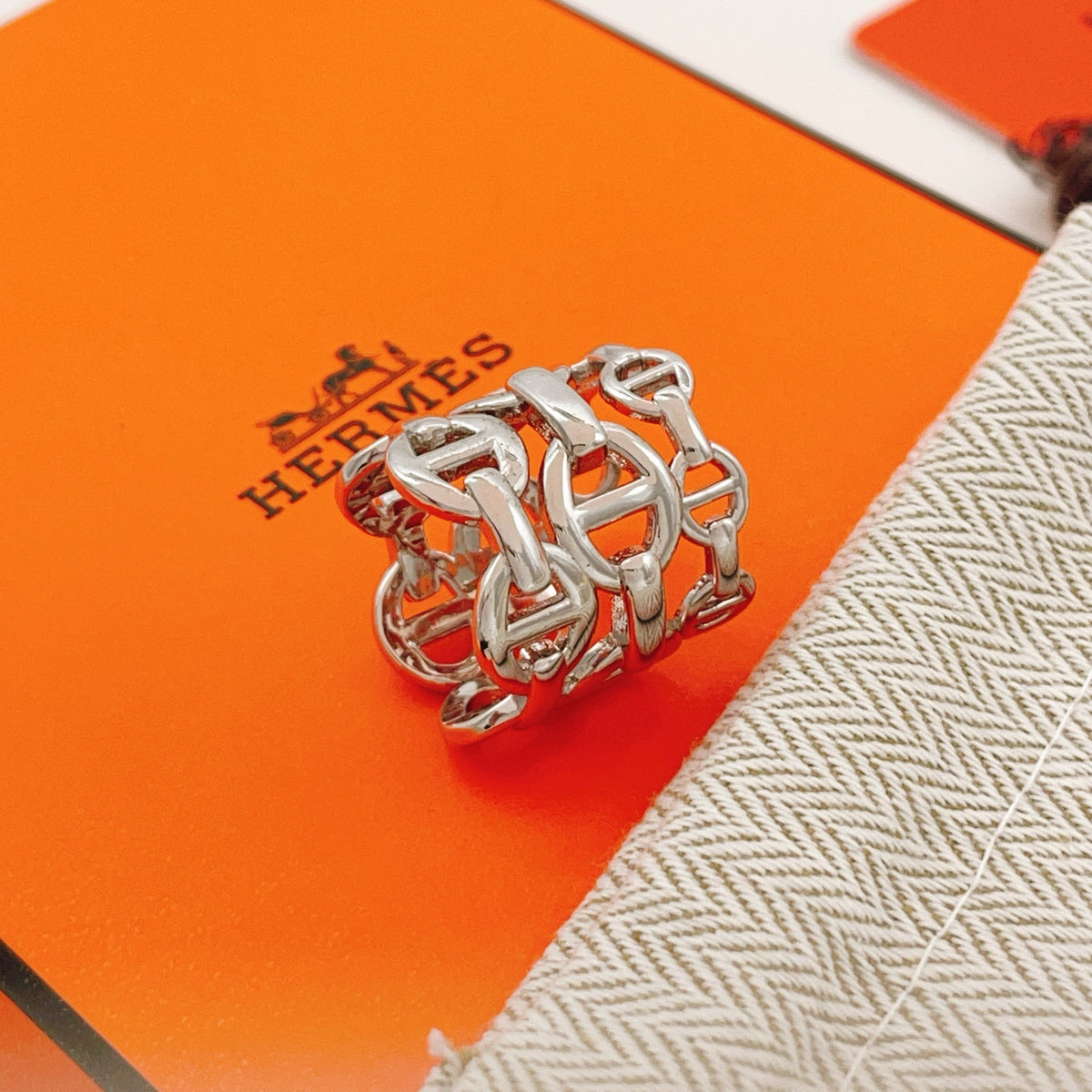silver brass luxury Ring for women - product detail view