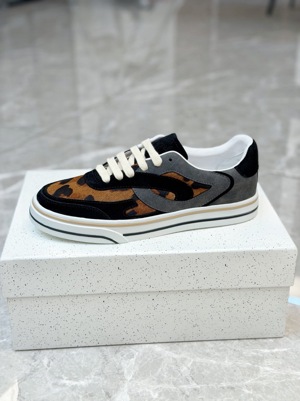 Dolce & Gabbana DG Men's Silk-Calfskin Spring Casual Sneakers