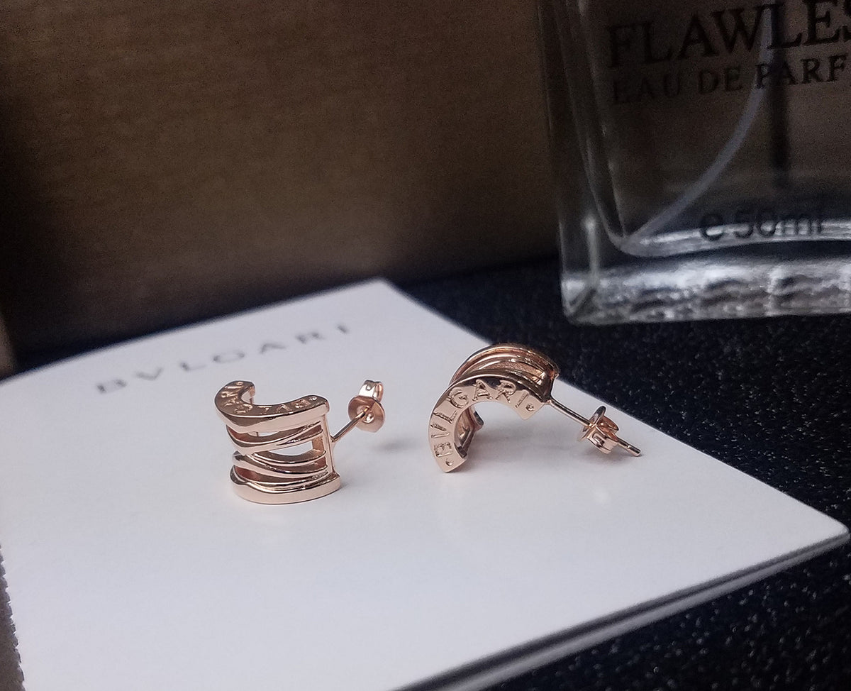rose gold heart Stud Earrings for women - alternate angle view 6
