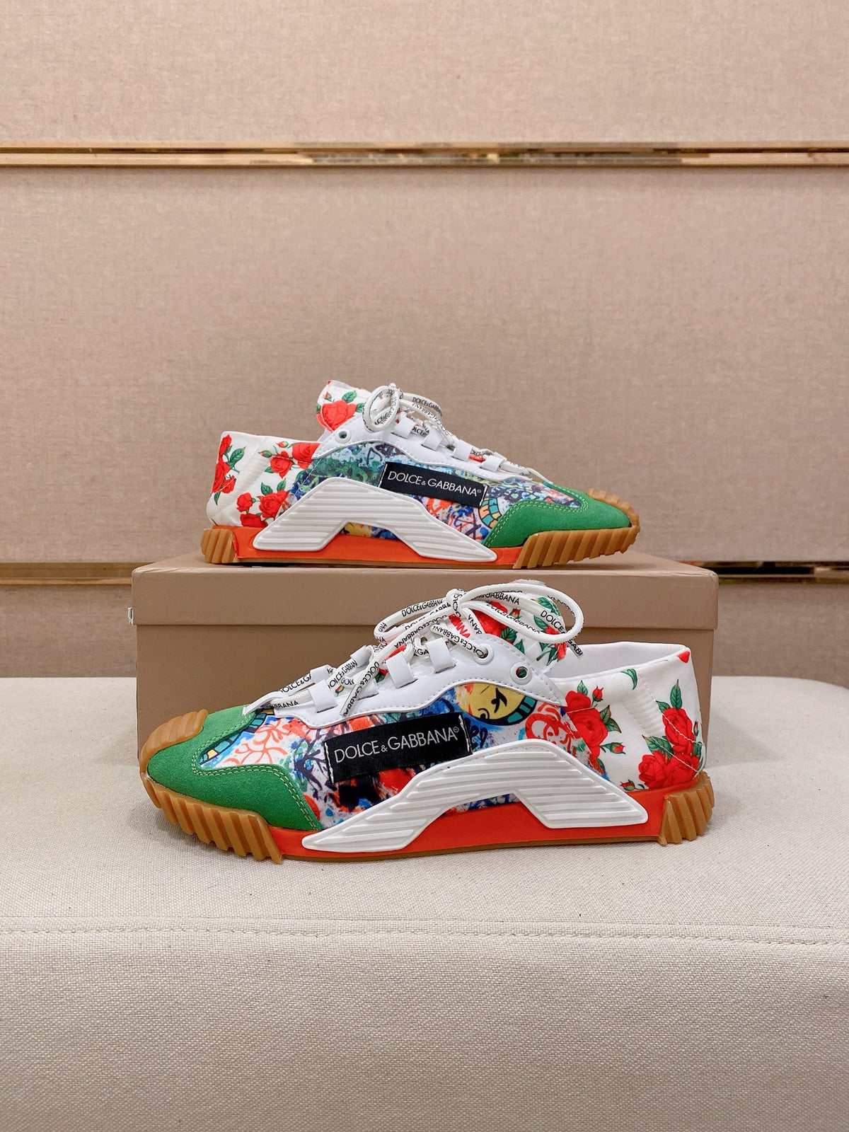 Dolce & Gabbana DG Couple's Athletic Casual Sneakers