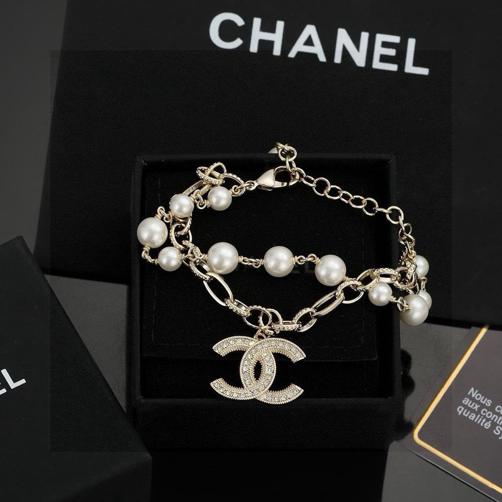 pearl Bracelet for women - alternate angle view 5
