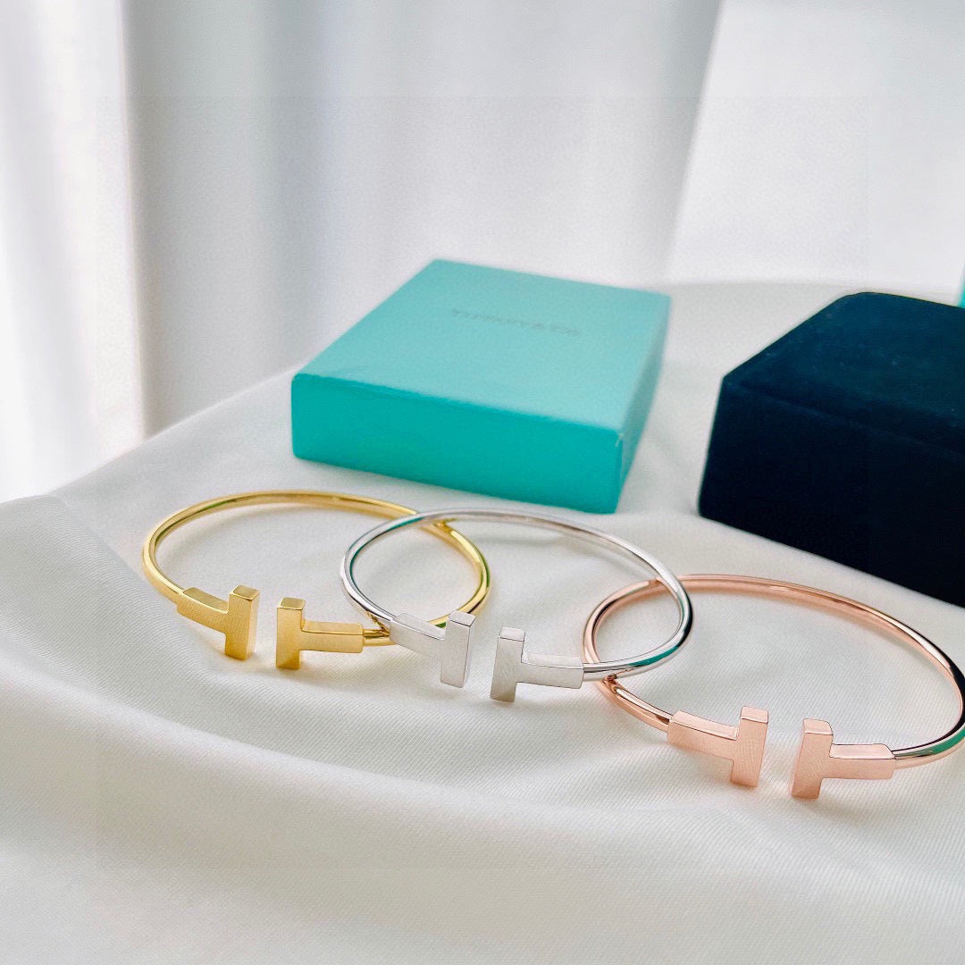 tricolor Bangle for women - alternate angle view 2