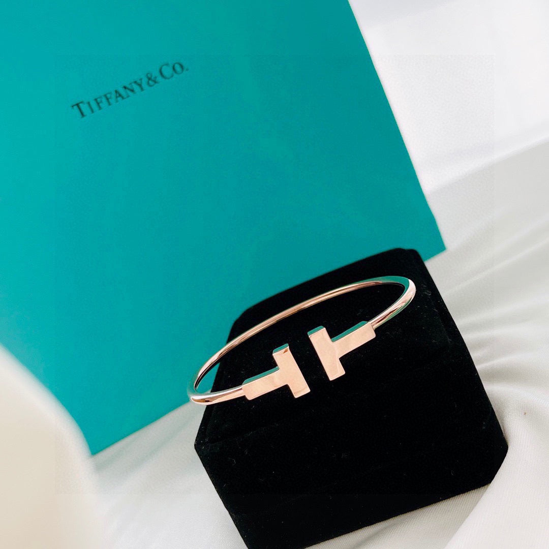 tricolor Bangle for women - alternate angle view 5