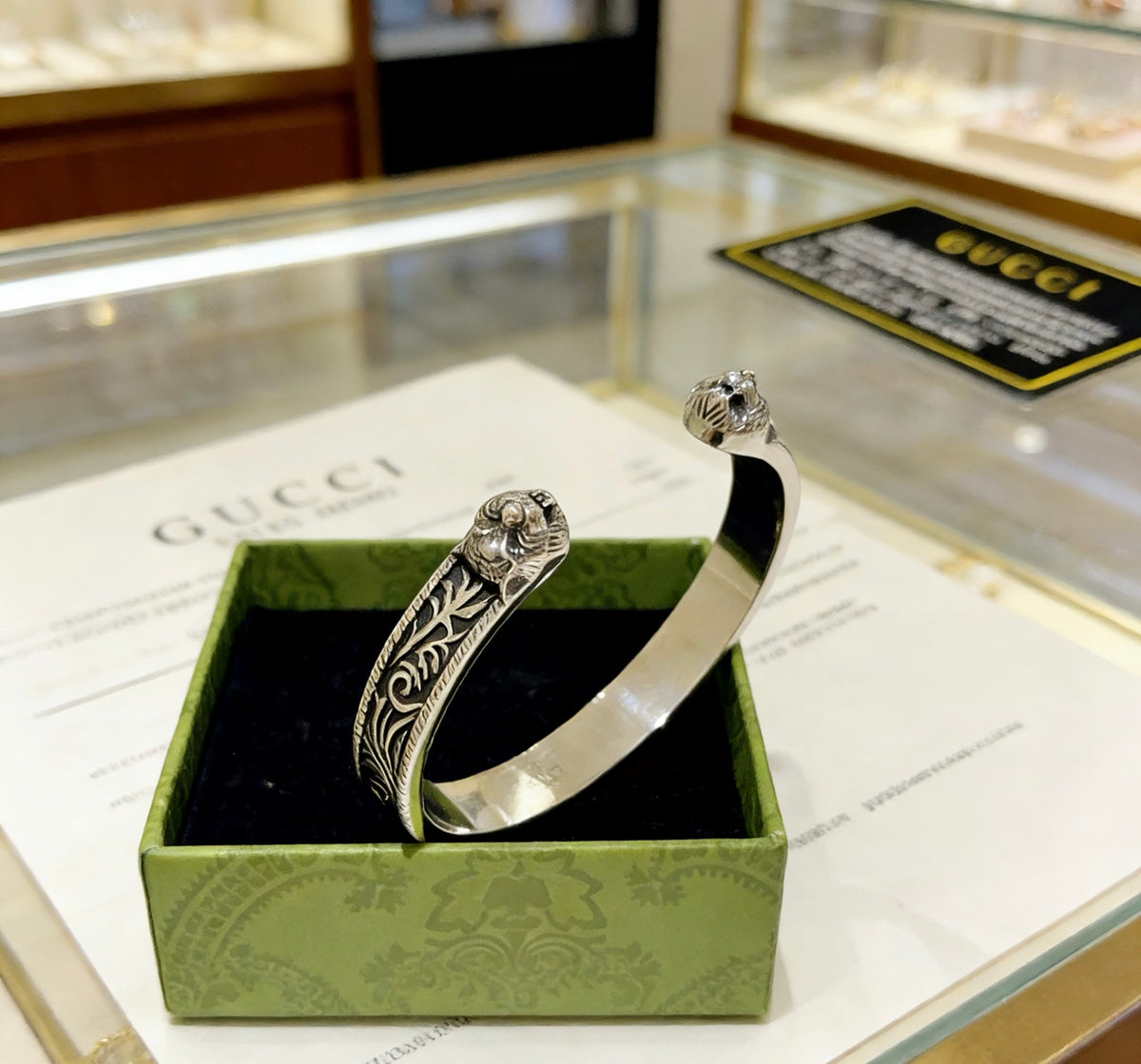 antique double g Bangle for women - alternate angle view 4