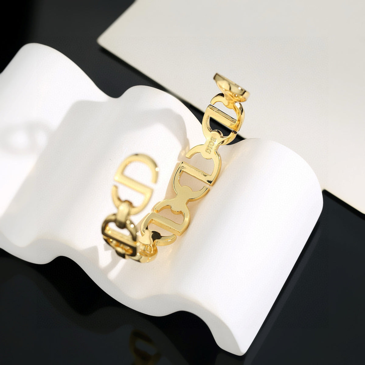 white gold Bangle for women - alternate angle view 3