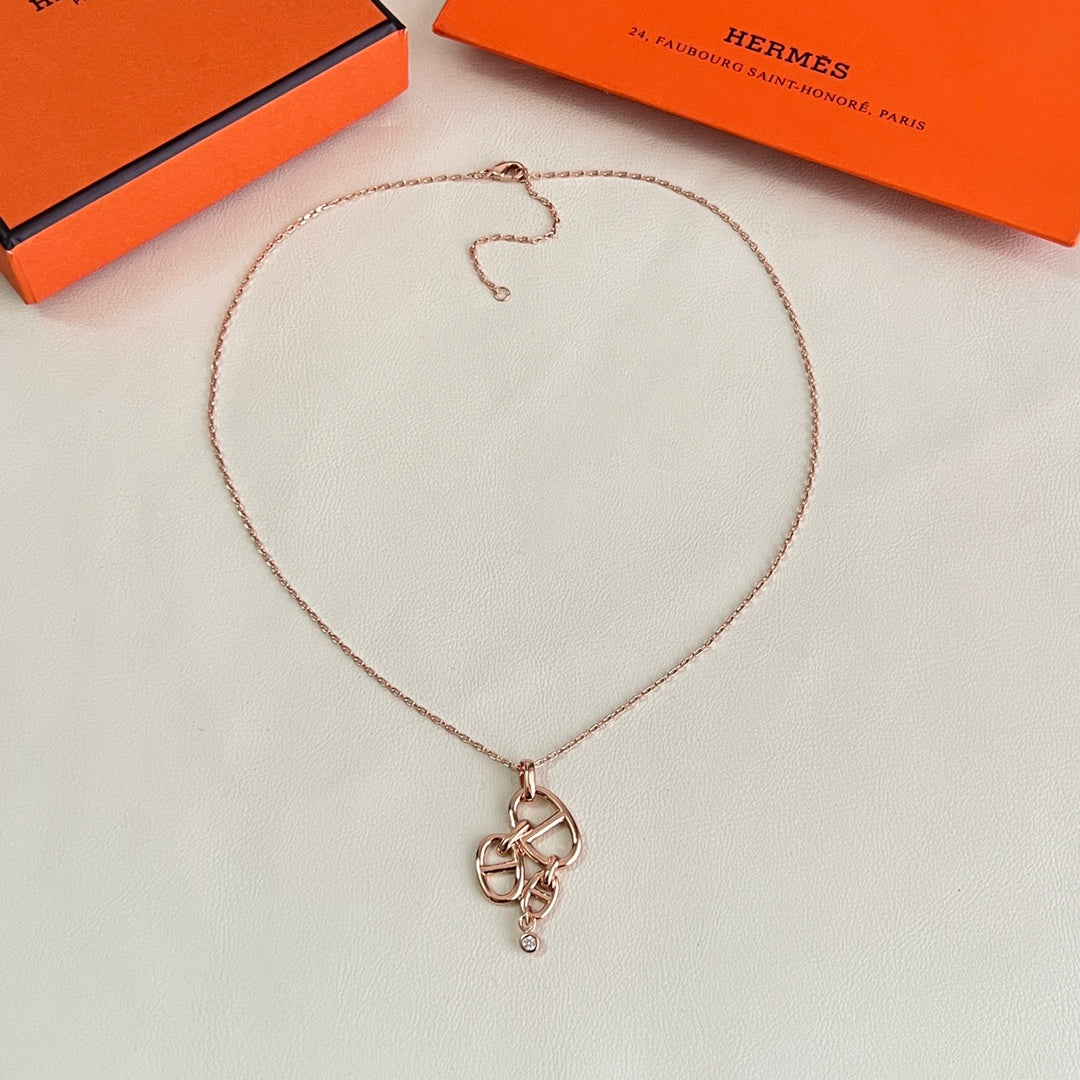 Necklace for women - alternate angle view 5