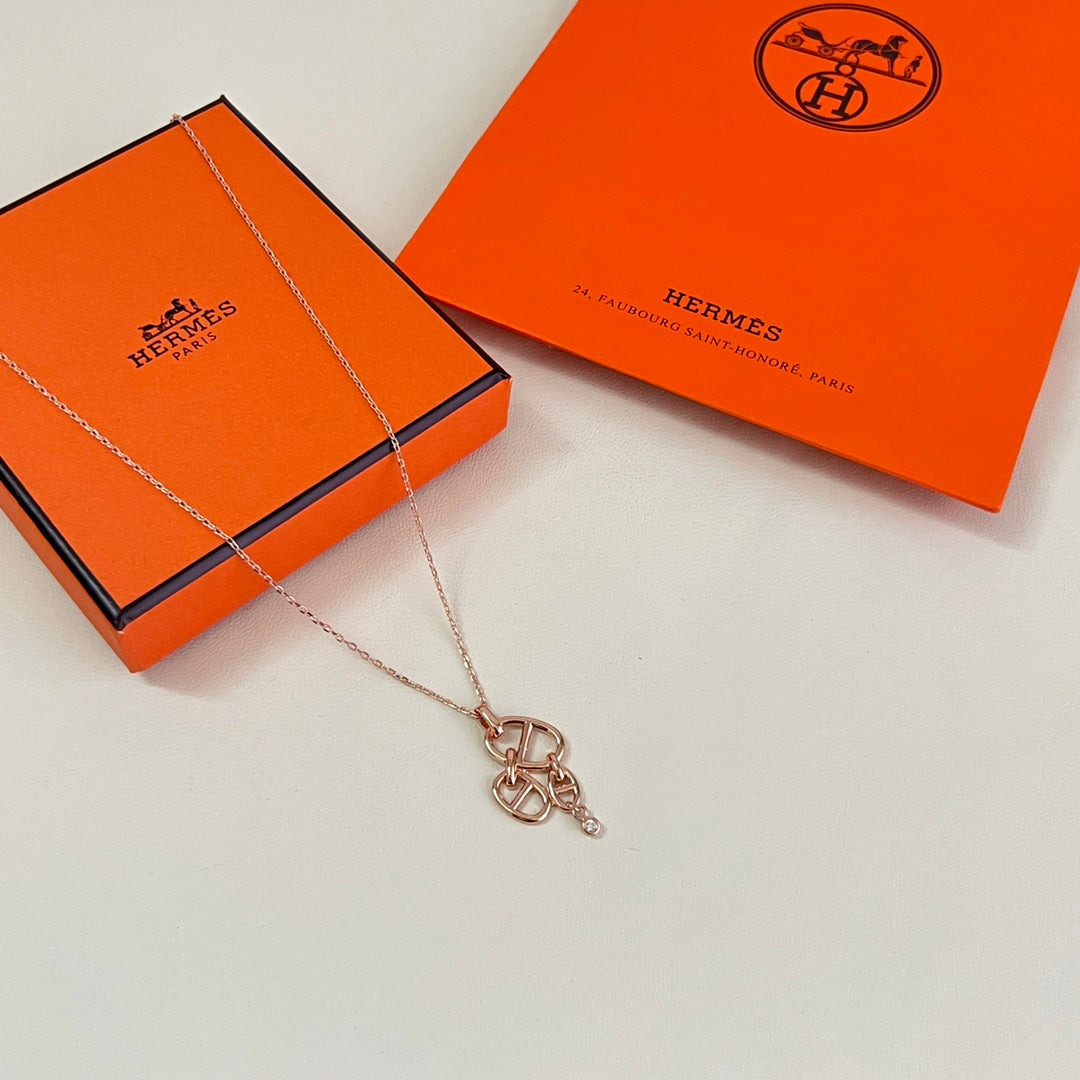 Necklace for women - product detail view