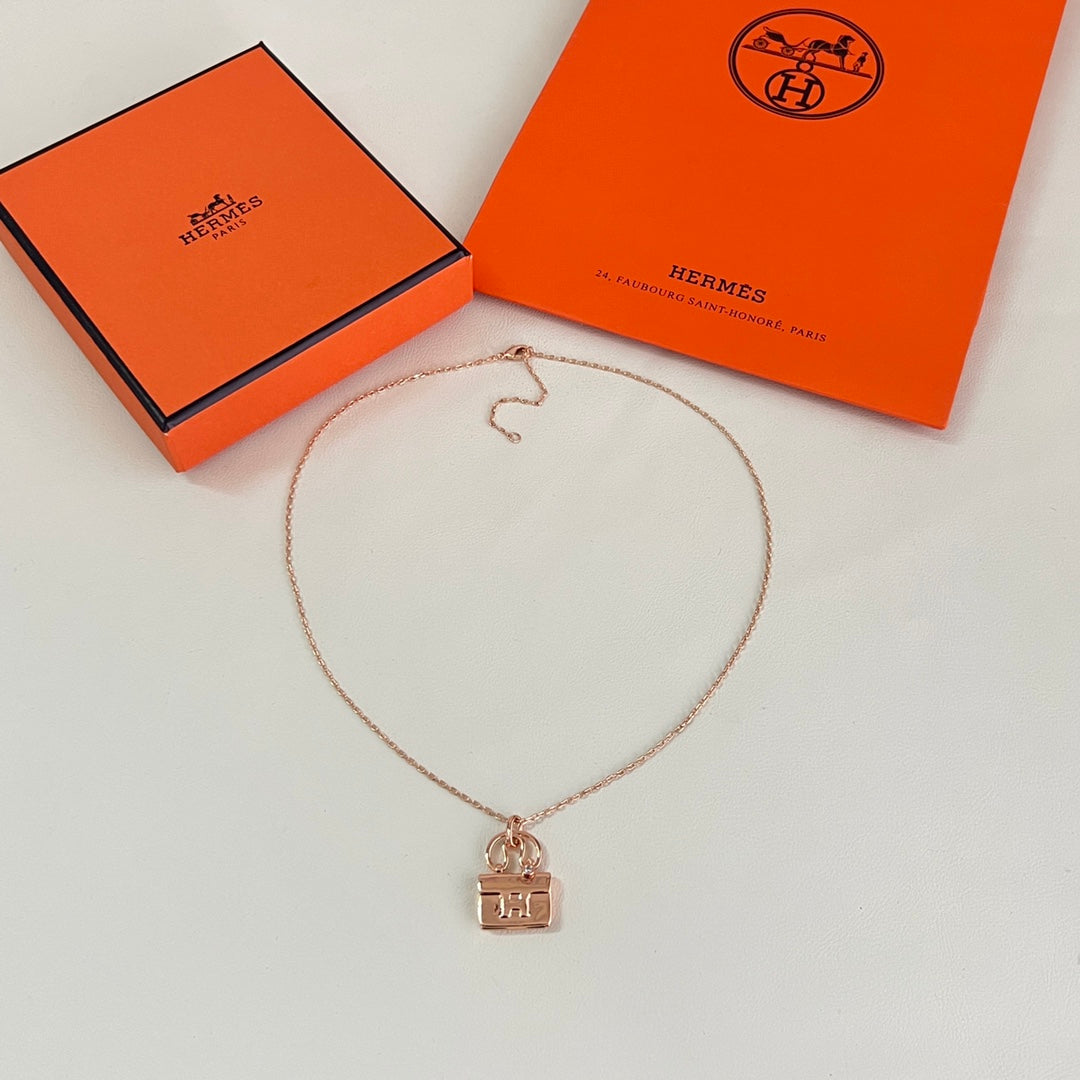 delicate Necklace for women - alternate angle view 2