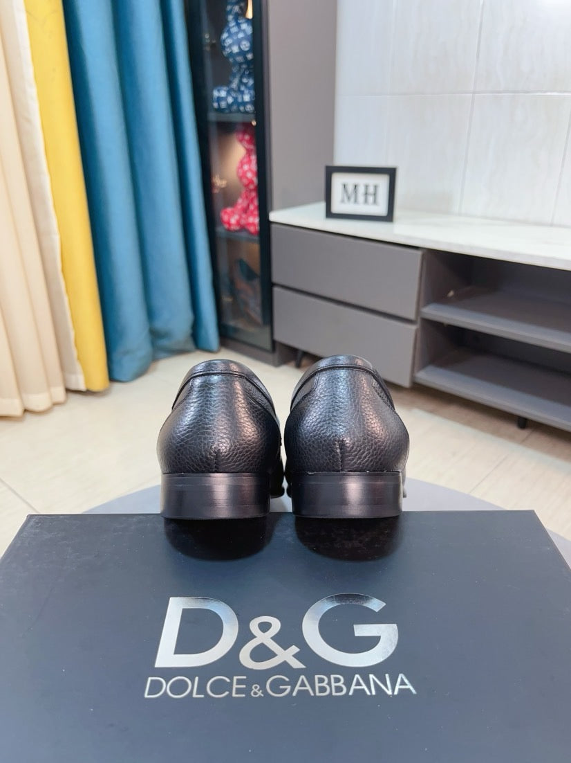 Dolce & Gabbana DG Men's Dress Shoes in Premium Calfskin