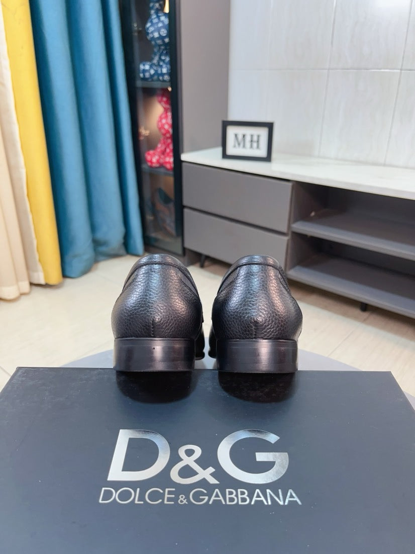 Dolce & Gabbana DG Men's Dress Shoes in Premium Calfskin