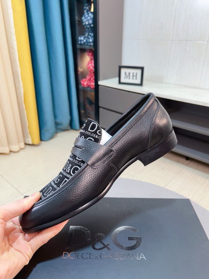 Dolce & Gabbana DG Men's Dress Shoes in Premium Calfskin