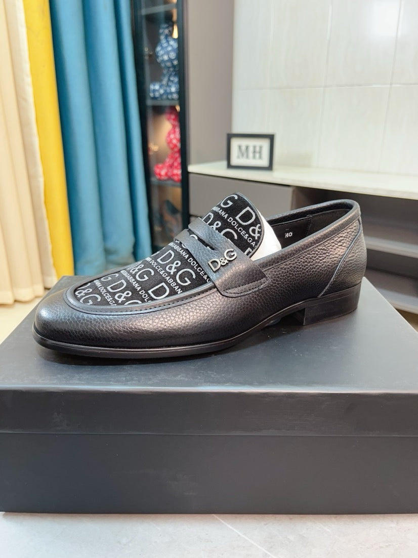 Dolce & Gabbana DG Men's Dress Shoes in Premium Calfskin
