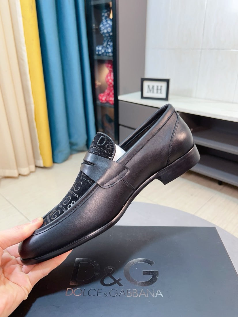 Dolce & Gabbana DG Men's Dress Shoes in Premium Calfskin