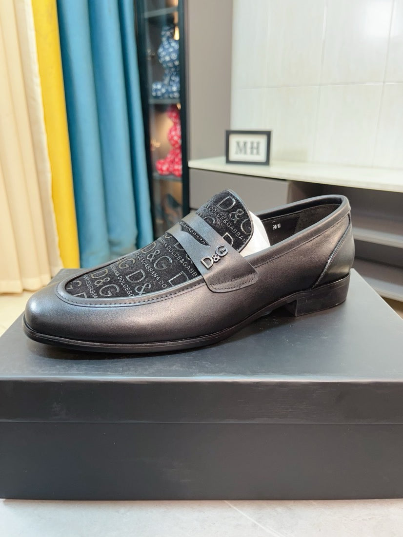 Dolce & Gabbana DG Men's Dress Shoes in Premium Calfskin
