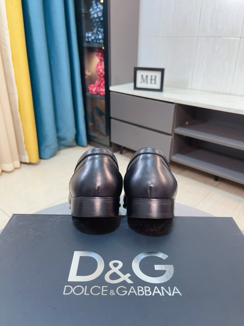 Dolce & Gabbana DG Men's Dress Shoes in Premium Calfskin