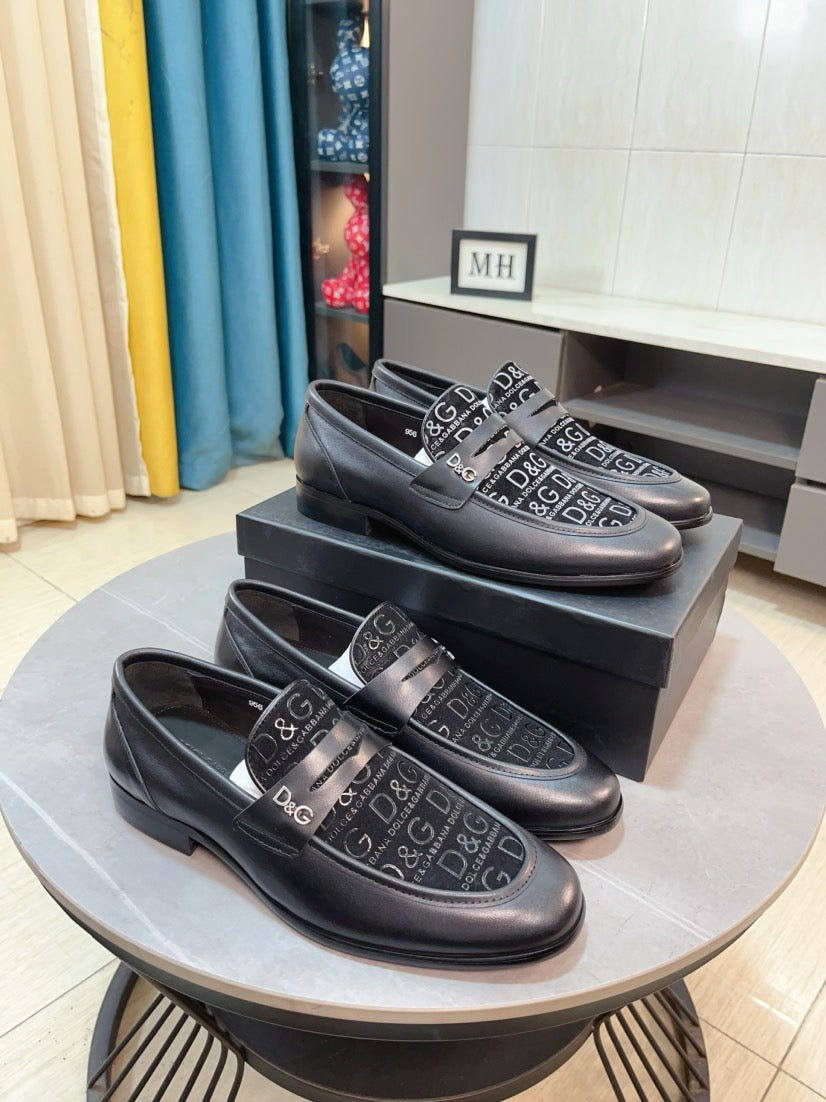 Dolce & Gabbana DG Men's Dress Shoes in Premium Calfskin