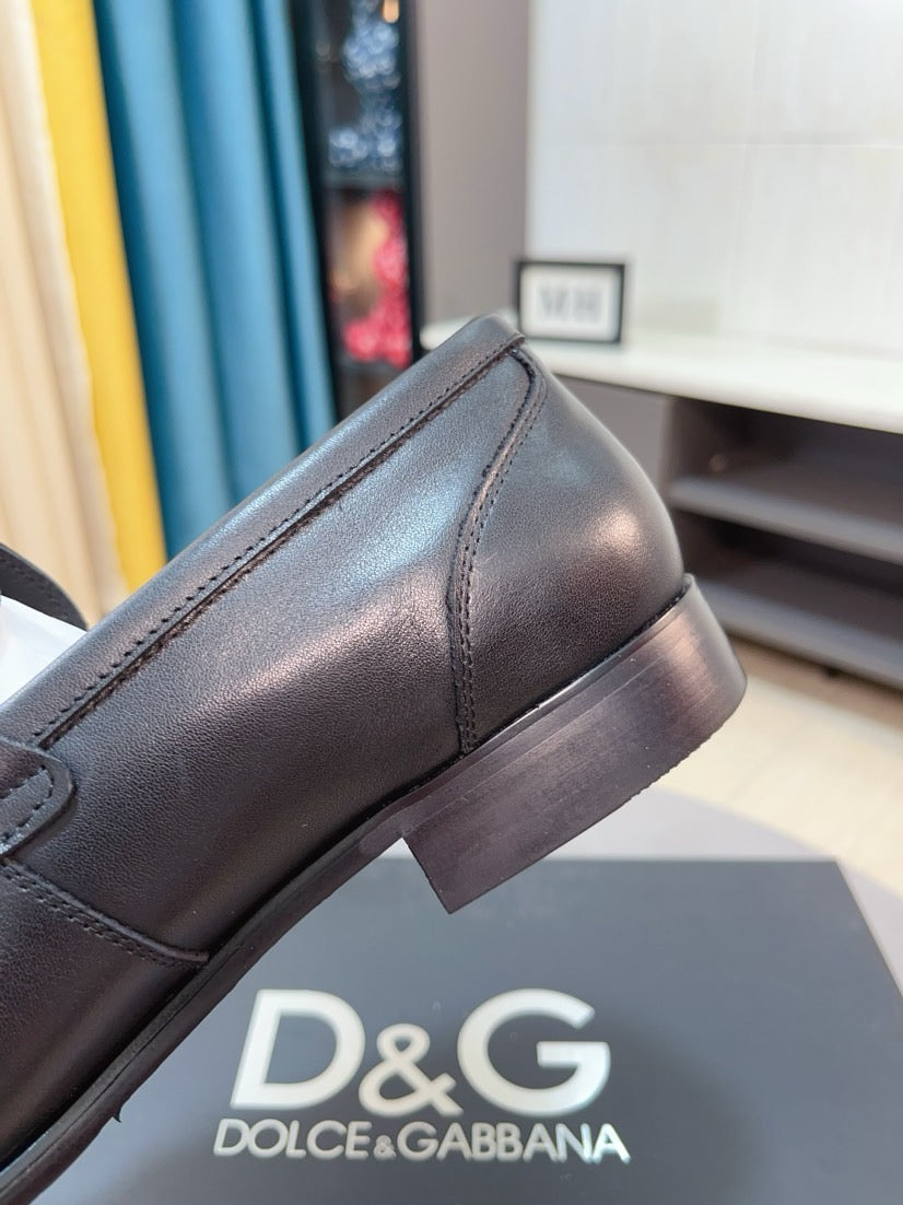 Dolce & Gabbana DG Men's Dress Shoes in Premium Calfskin
