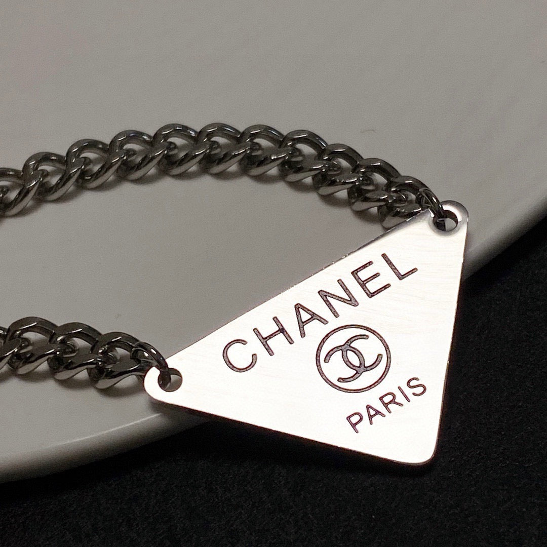red letter Pendant for women - alternate angle view 4