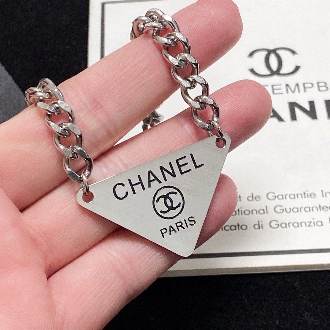 red letter Pendant for women - alternate angle view 8