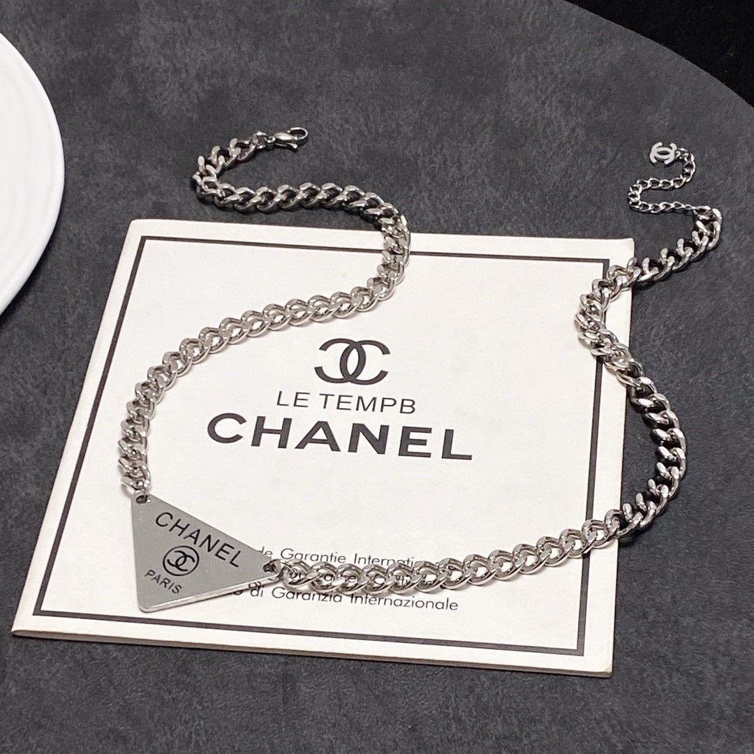 red letter Pendant for women - alternate angle view 3