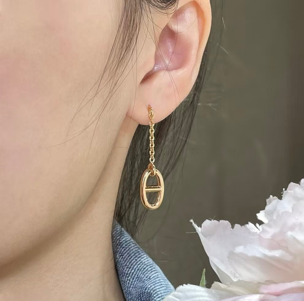 gold 925 sterling silver stylish Stud Earrings for women - alternate angle view 7