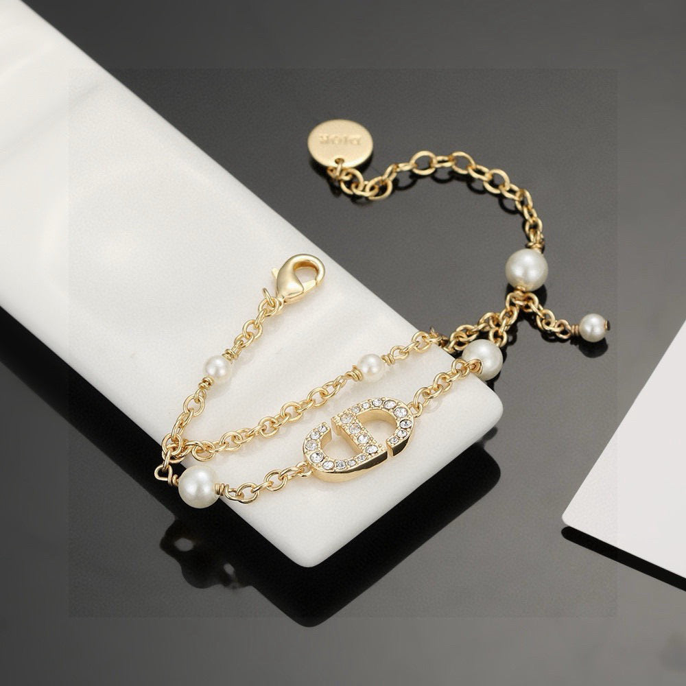 gold letter Bracelet for women - alternate angle view 4