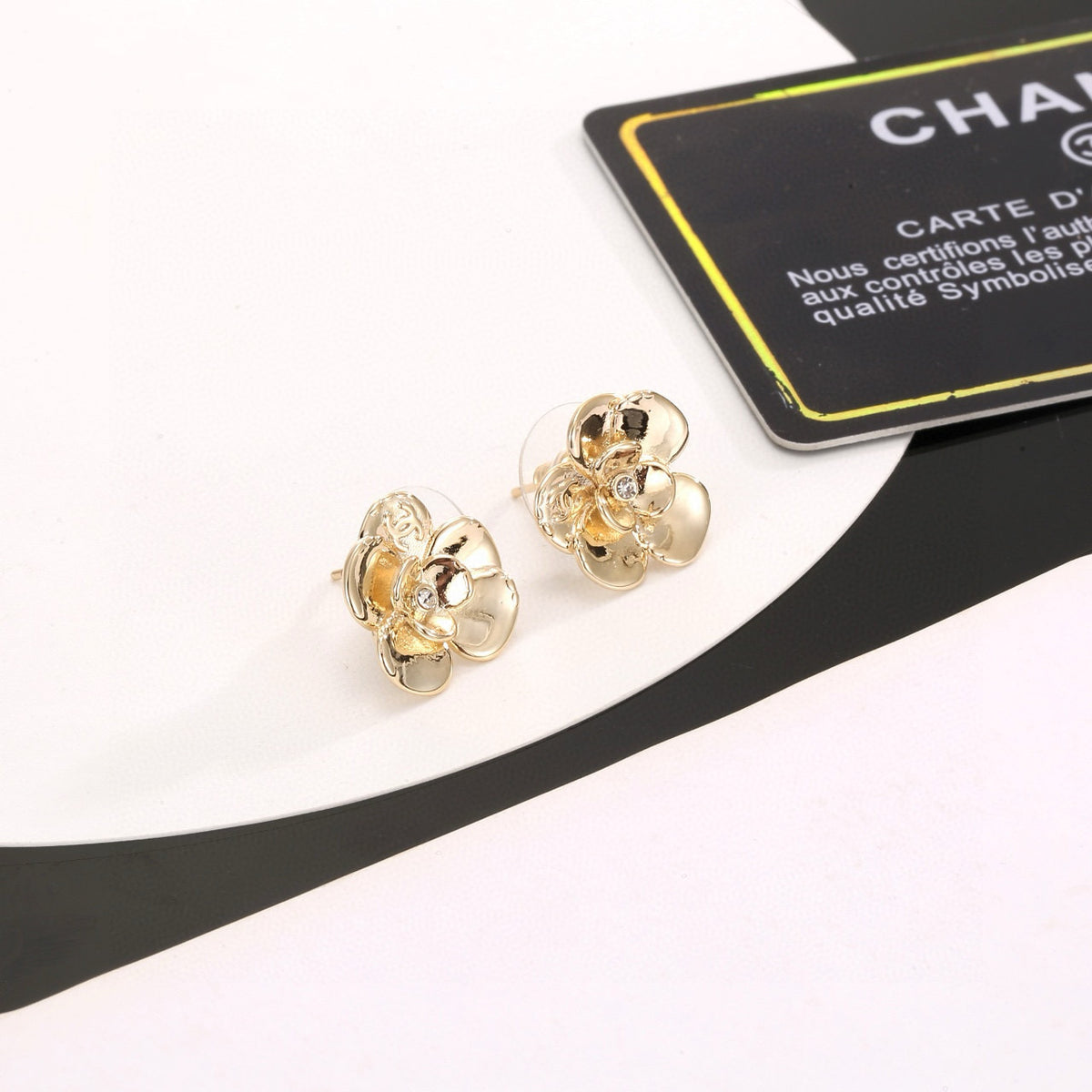 gold resin floral Stud Earrings for women - alternate angle view 5