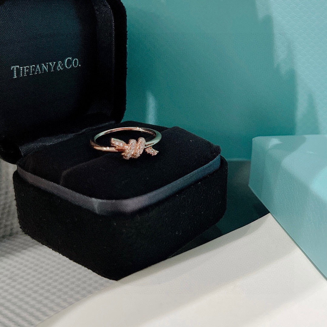 rose gold crystal rose Ring for women - alternate angle view 6