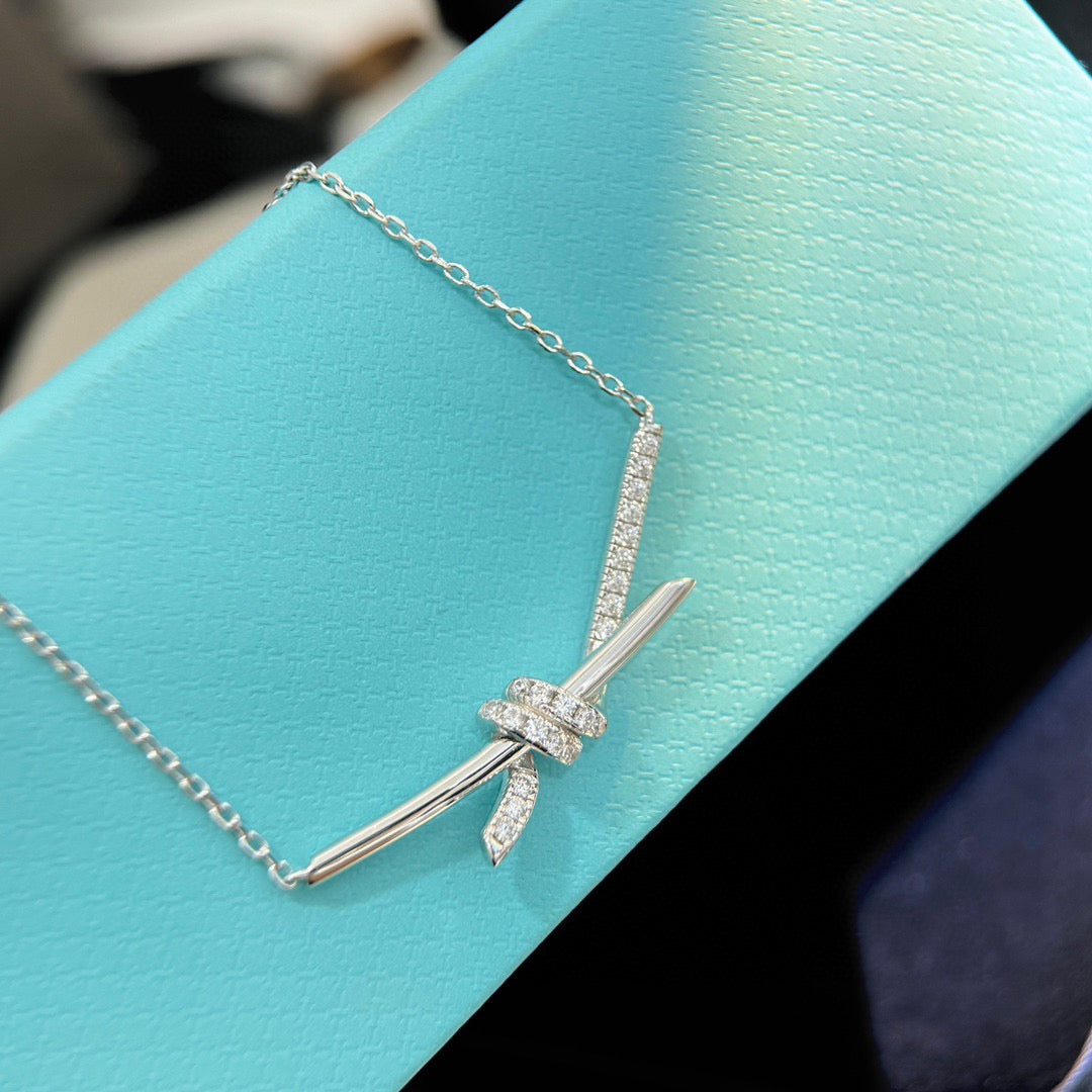white gold crystal inlaid Jewelry Set for women - alternate angle view 4