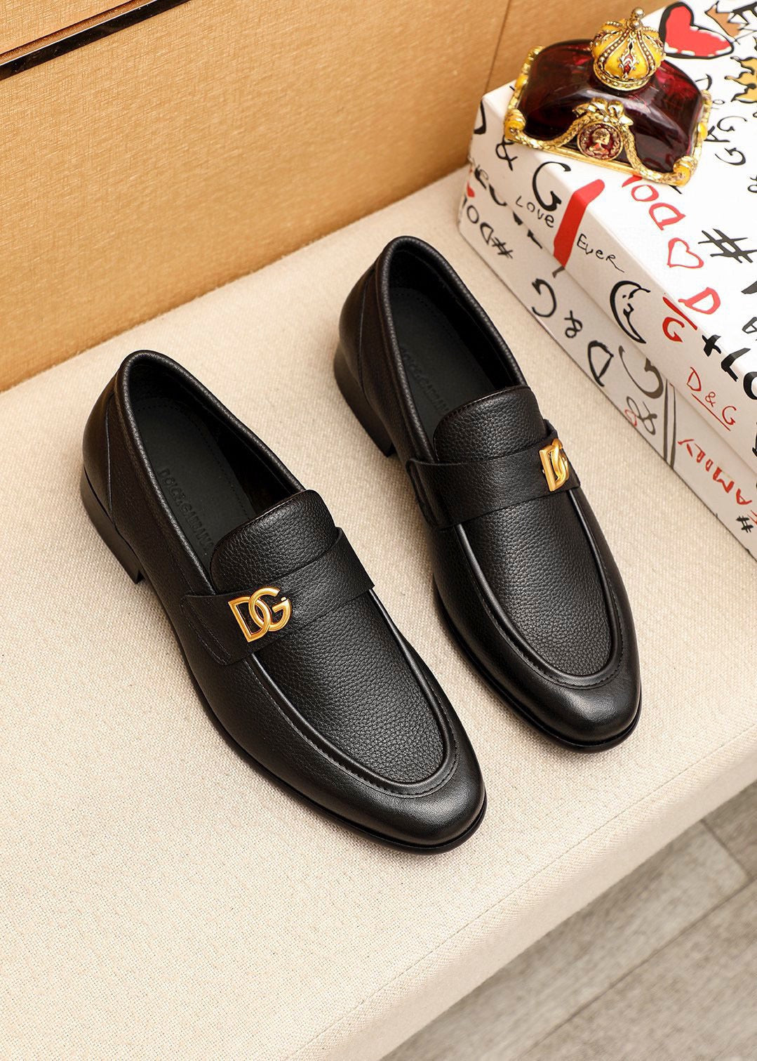 Dolce & Gabbana DG Men's Dress Shoes in Italian Patent Calfskin