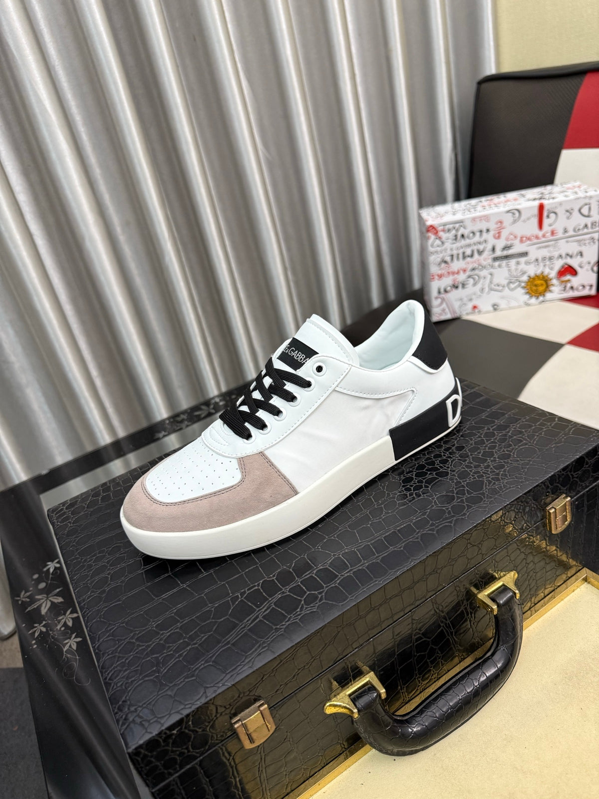 Dolce & Gabbana DG Silk Calfskin & Nubuck Casual Sneakers