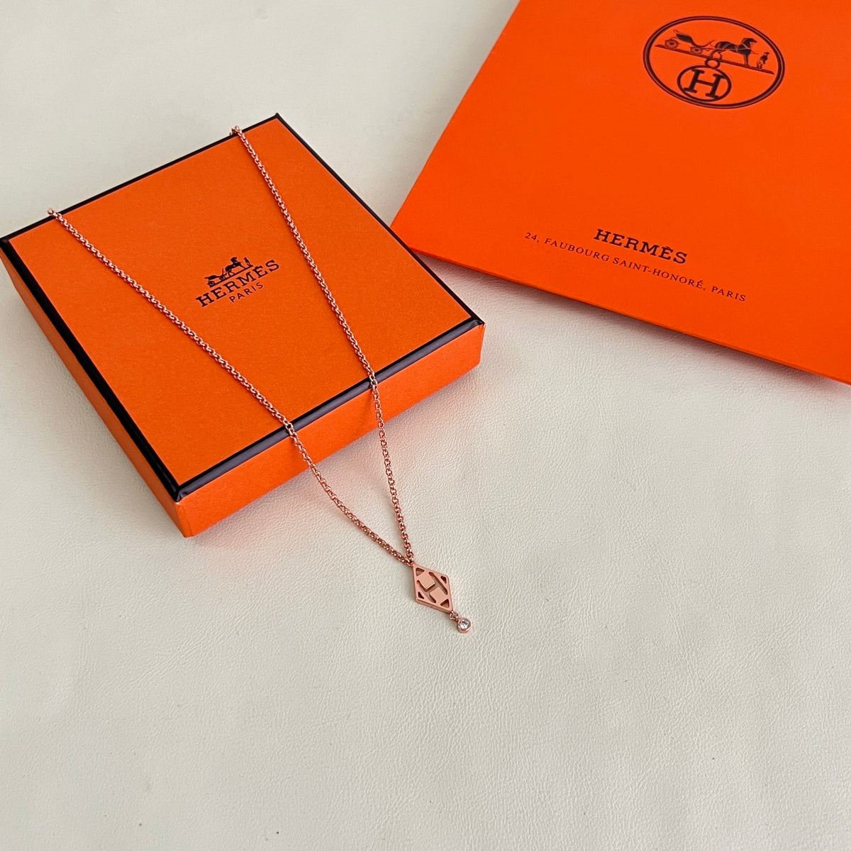 Necklace for women - product detail view