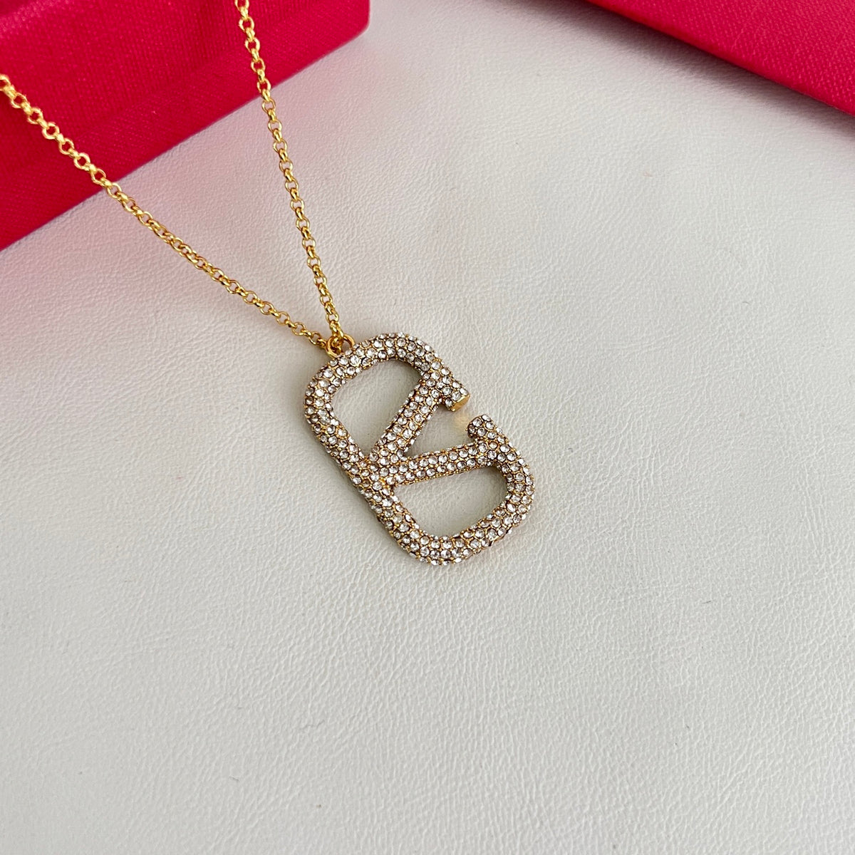 minimalist Necklace for women - alternate angle view 3