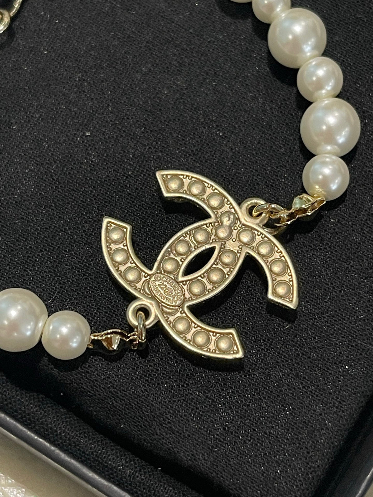 pearl Bracelet for women - alternate angle view 6