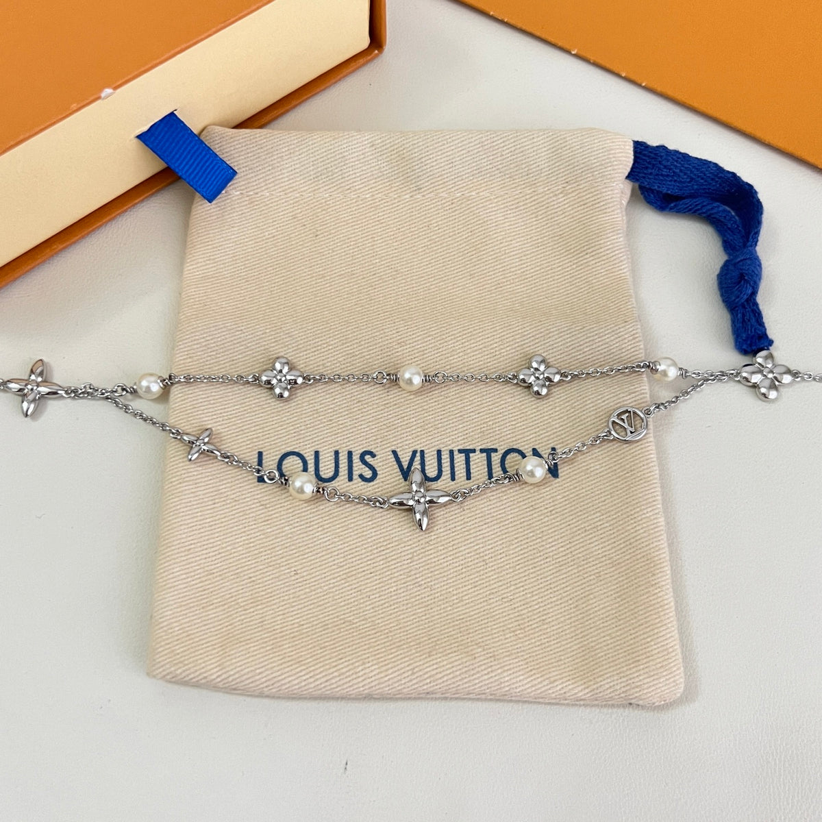 vintage Necklace for men - alternate angle view 5