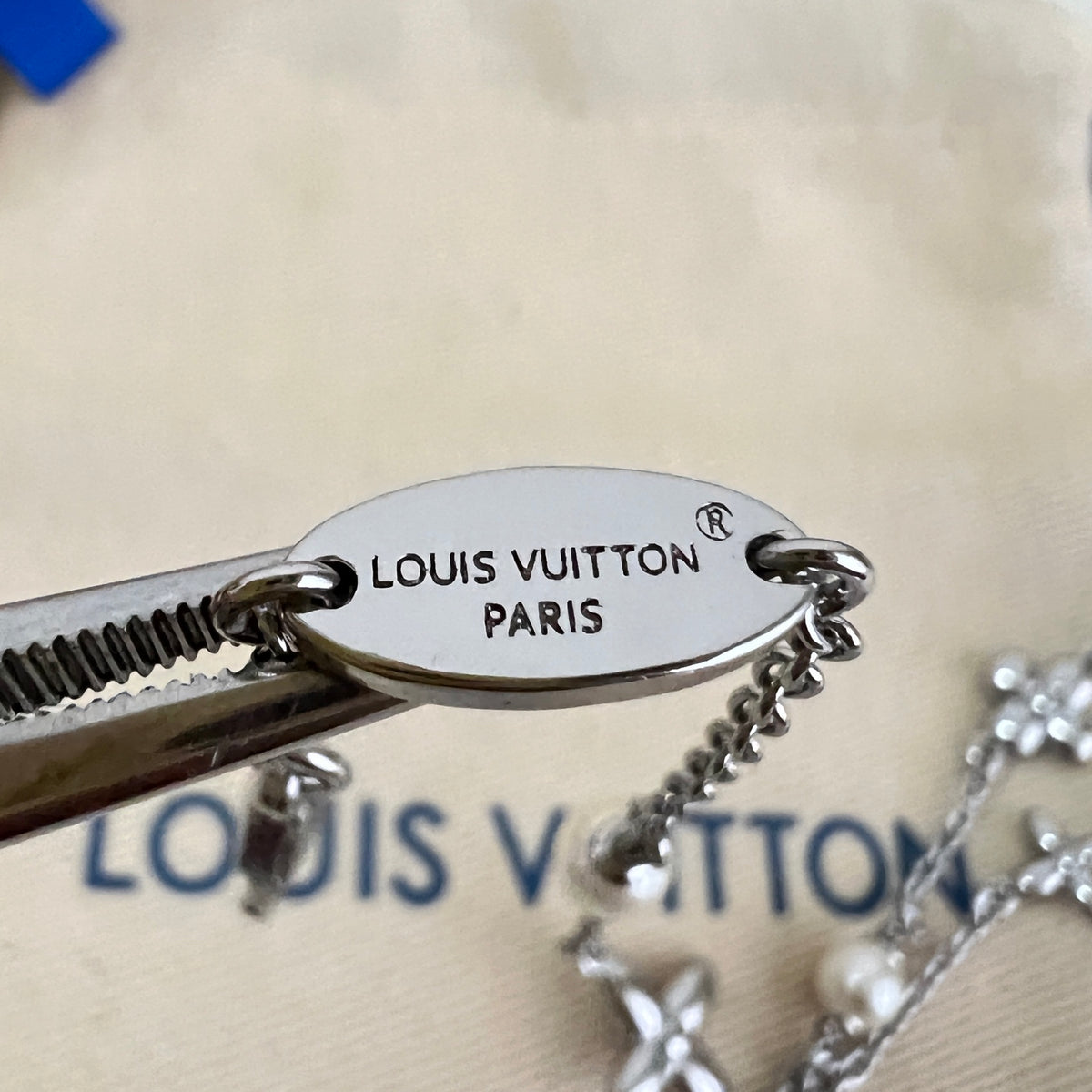 vintage Necklace for men - alternate angle view 6