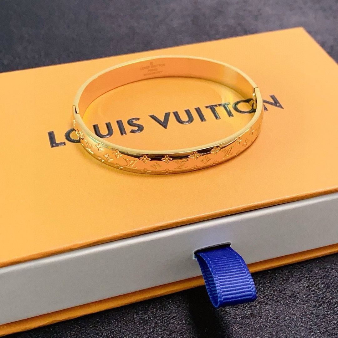 white letter Bangle for women - alternate angle view 3