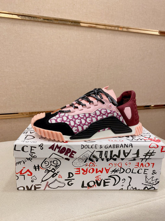 Dolce & Gabbana DG Couple's Athletic Casual Sneakers