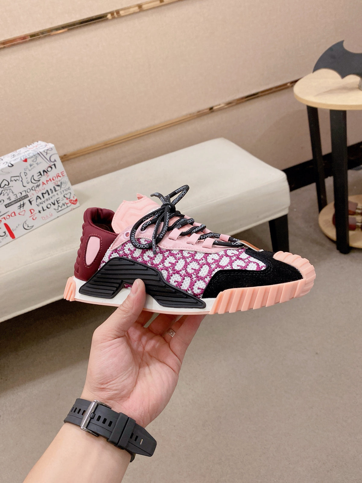 Dolce & Gabbana DG Couple's Athletic Casual Sneakers