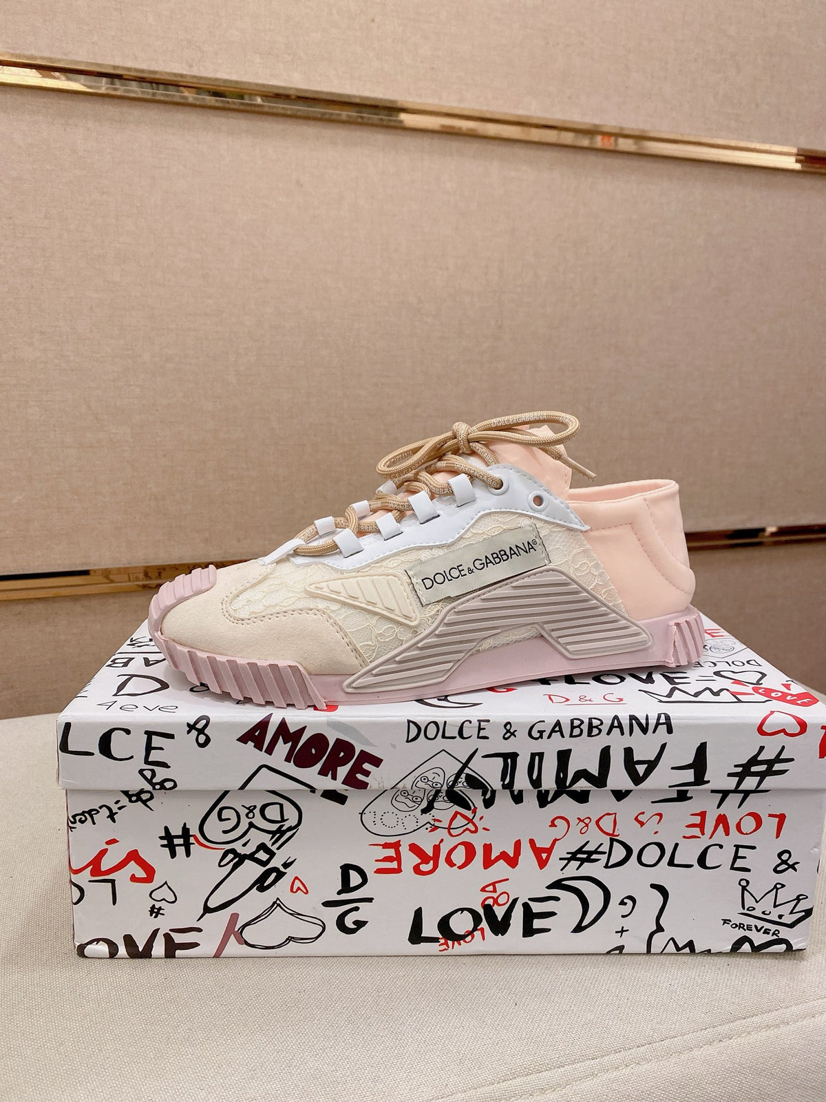 Dolce & Gabbana DG Couple's Athletic Casual Sneakers