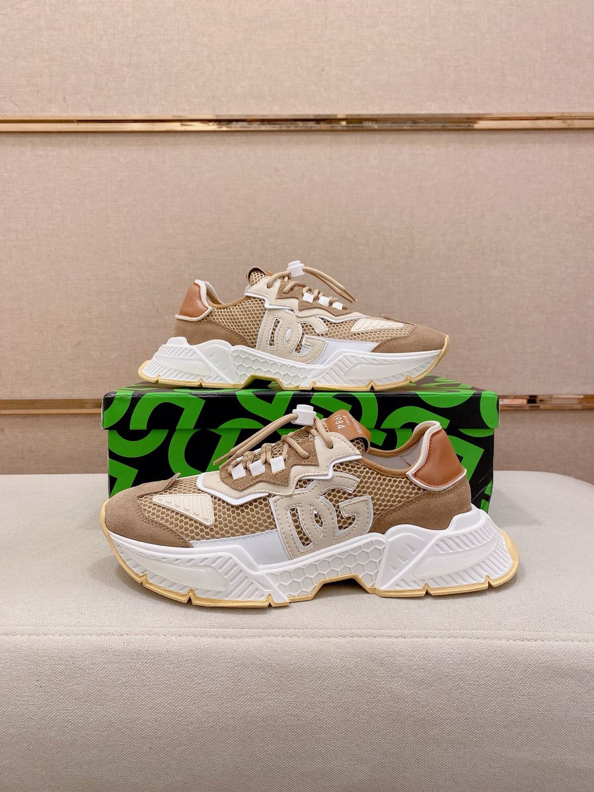Dolce & Gabbana DG Couple's Athletic Casual Sneakers