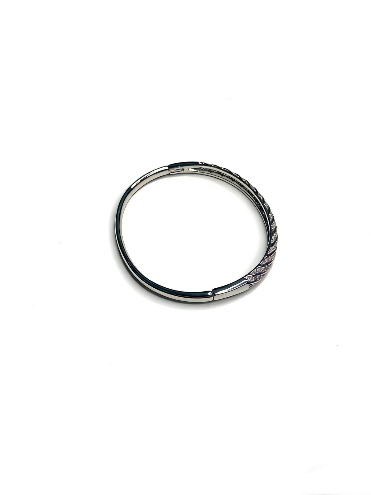 gold minimalist Ring for men - alternate angle view 3